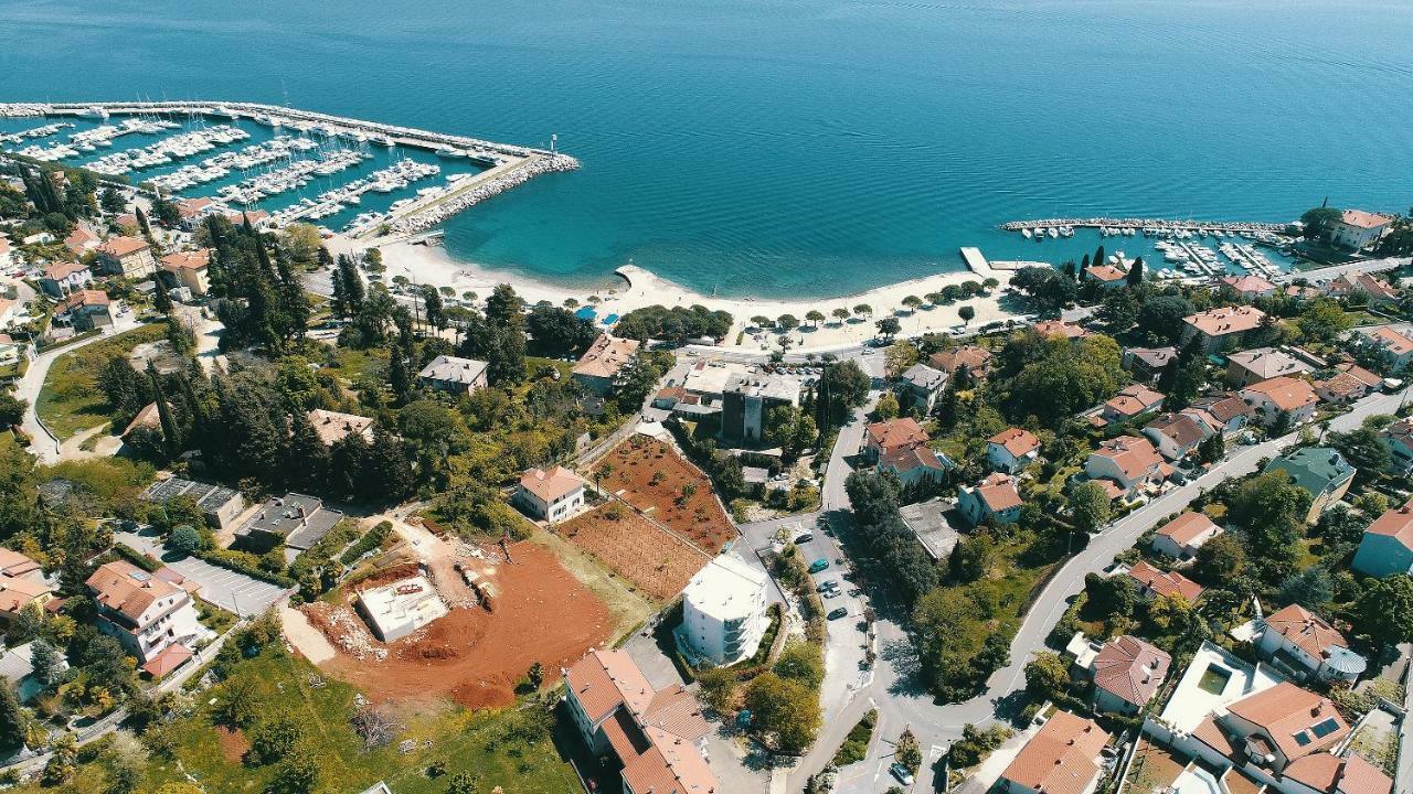 New Luxury Apartments Οπατία Εξωτερικό φωτογραφία